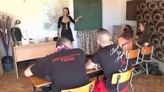 Play Begrime sex in a french civilis