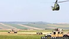 Brallyers-大きな濡れたバント-軍用機ダーティマネービュースターデヴォンリーとジェームズディーン