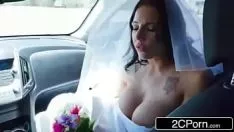 Направляйтесь на холмы ул. бриджит лилит умыться