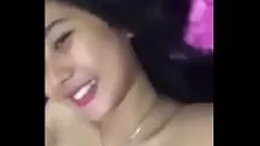 فتاة غلاف ميانمار وحدها 3