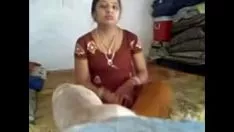 অসামান্য ফর্ম সহ আবেগপ্রবণ ভারতীয় মহীয়সী নারী স্তম্ভিত হয়ে যায় - myhunger.com