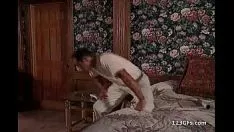 सींग वाली लड़कियों को पोखर में डीपी और नर्वस फेशियल किया जाता है