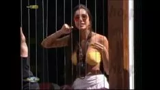 10- قطرات من المواد الإباحية