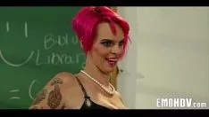 Tatuado emo ramera 263