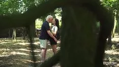 Putar Seks romantis remaja Rusia dengan anak laki-laki tua bertanduk dan mampu bercinta