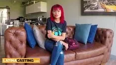 Redare Shy petite 18 ani roșcate latina anal la interviu de angajare