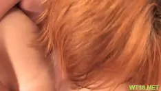 Madelyn, rousse affamée de sexe, se fait baiser de plusieurs manières.