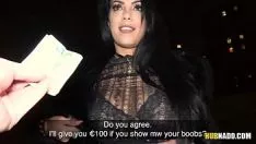 Bosomy latina 卡特里娜飓风托马斯莫雷诺为肉汁火车乱搞
